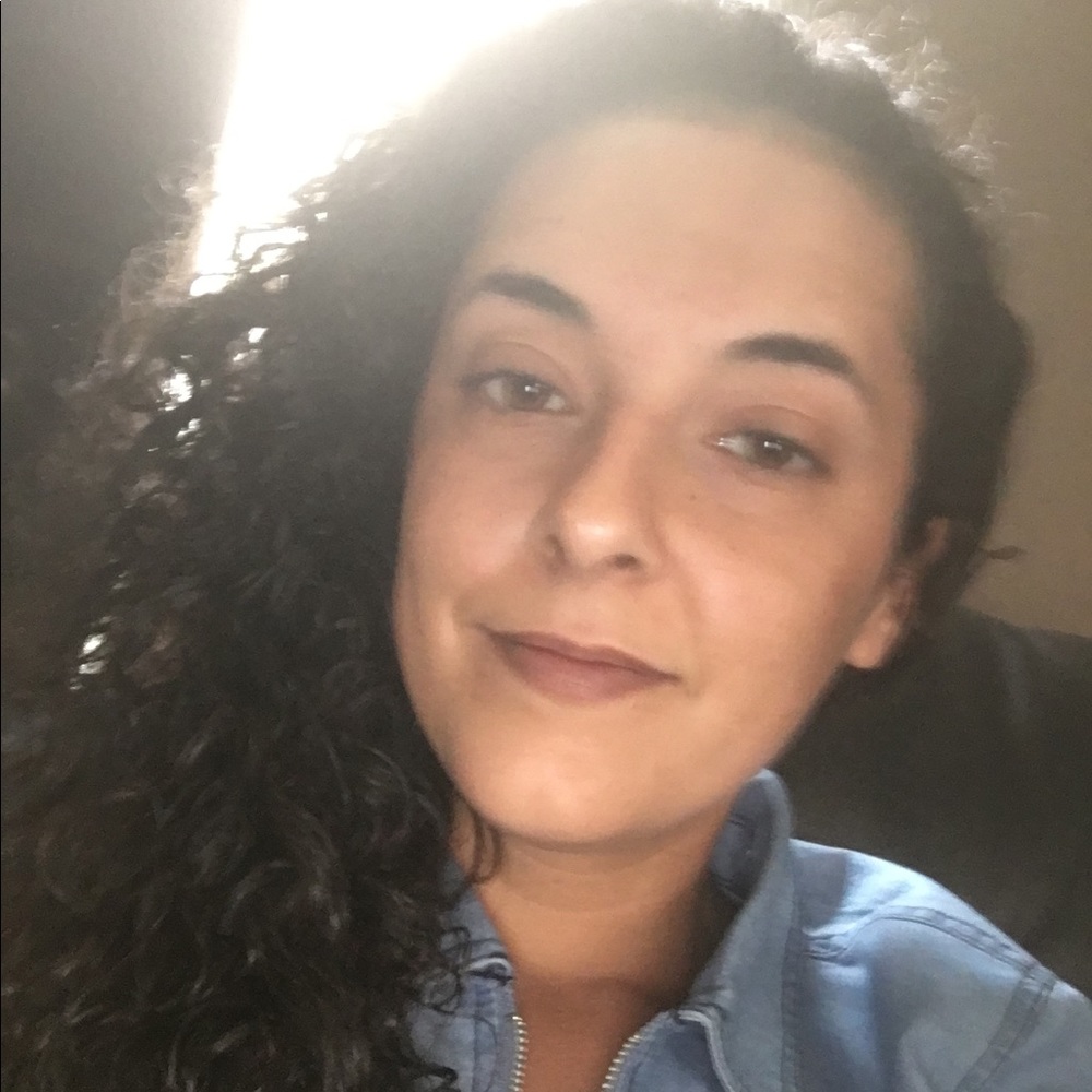 Meet your Posher, Jessica